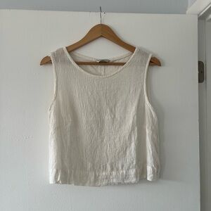 Elizabeth Suzann Petra Crop Tank in Crinkled White Linen